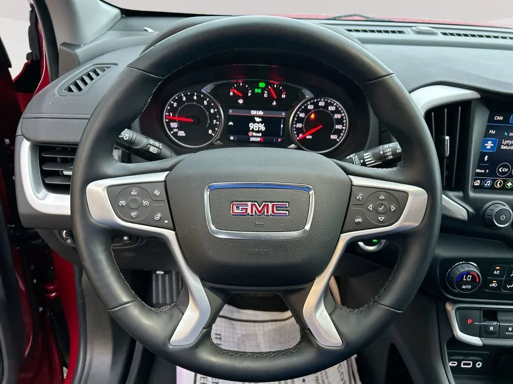 Used 2024 Volcanic Red Tintcoat GMC SLT image 29