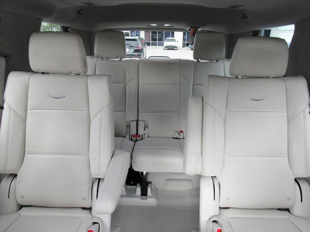 2026 Cadillac Escalade Platinum Sport - Photo 32