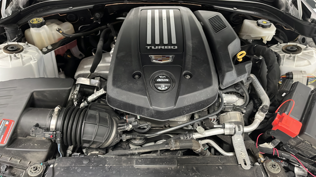 Used 2020 White Cadillac V-Series image 26