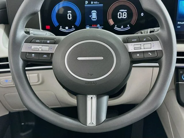 New 2026 Hyundai TUCSON SE
