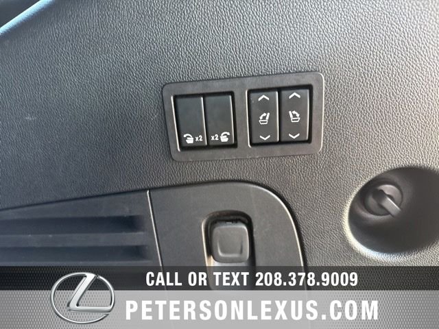 Used 2018  Cadillac Platinum Edition image 24