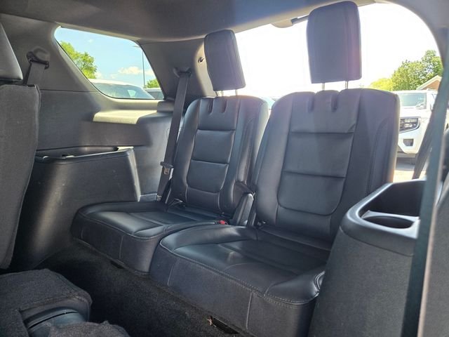 Certified Used 2018 Shadow Black Ford XLT image 32