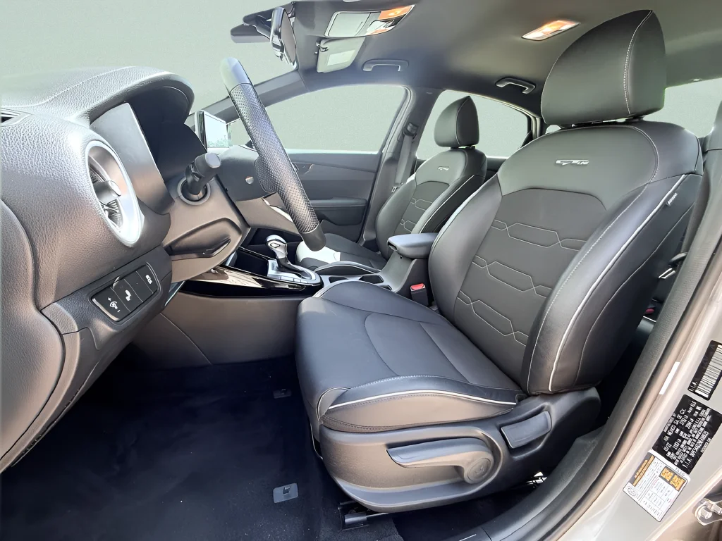 Used 2022 Gray Kia GT-Line image 25
