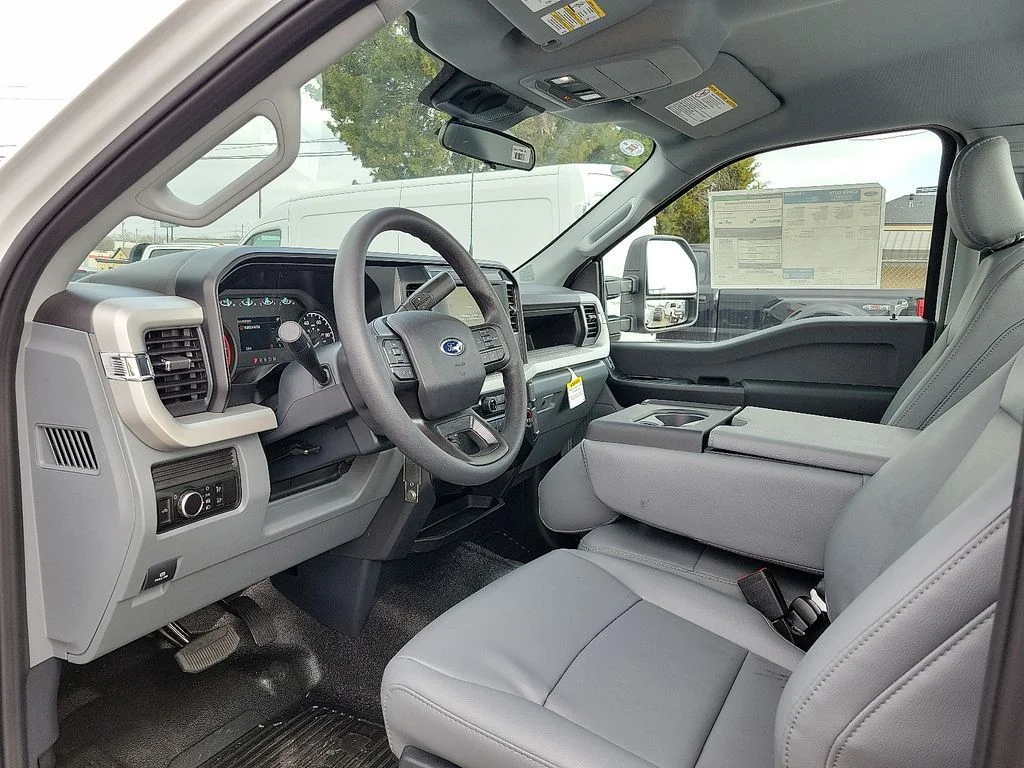New 2026 Oxford White Ford F-250® XL image 11