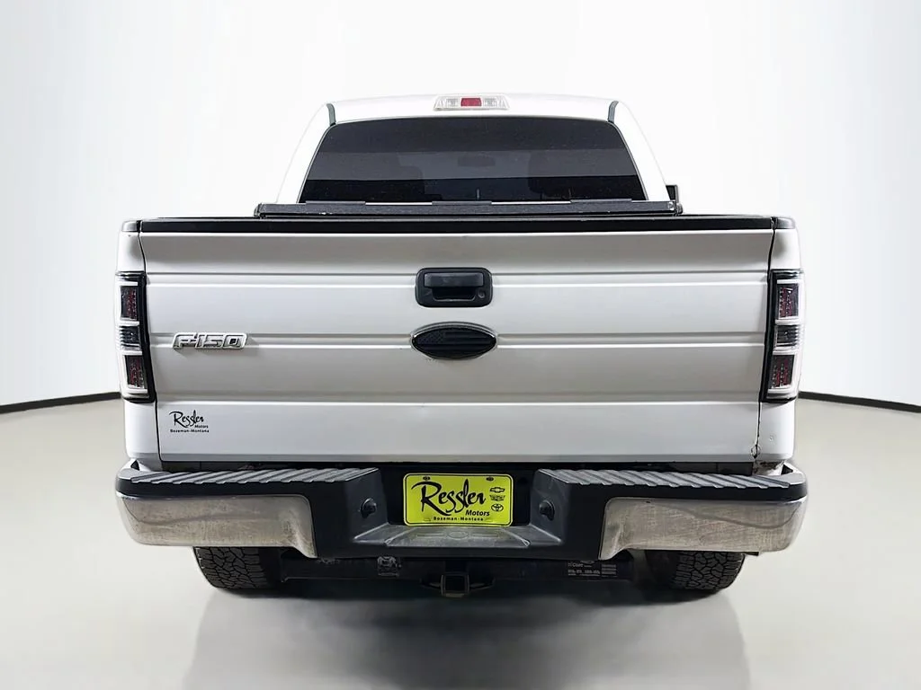 Used 2013 White Ford XL image 7