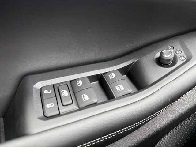 New 2026 Gray Jeep Altitude image 22