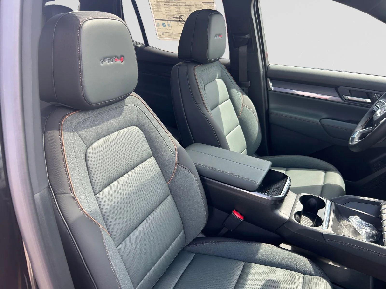 New 2026 Ebony Twilight Metallic GMC AWD AT4 image 12