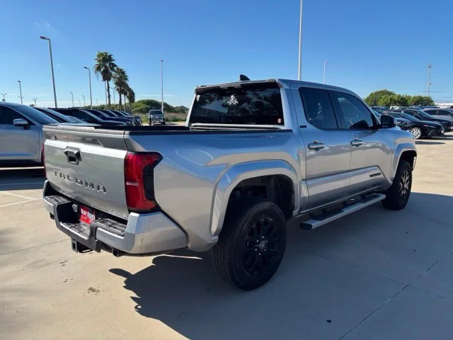 Used 2025 Silver Toyota SR5 image 6
