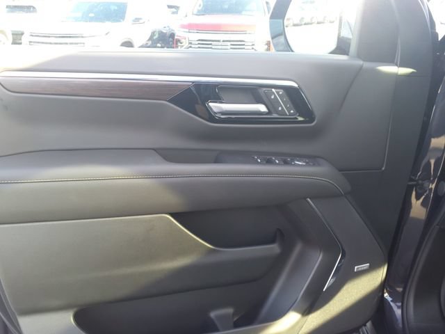 New 2026 Dark Ash Metallic Chevrolet Premier image 14