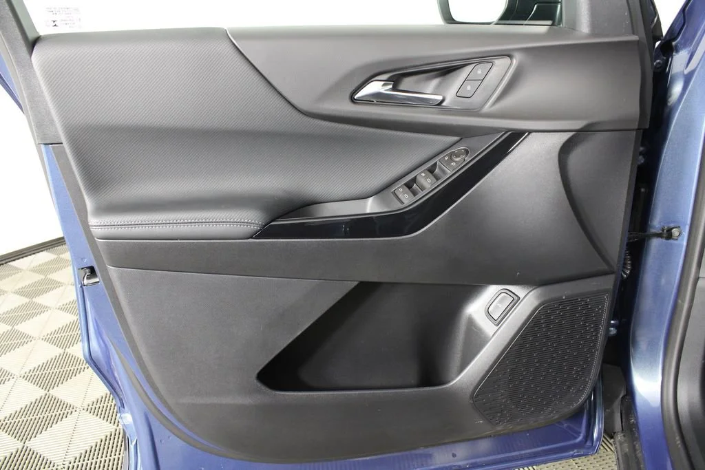 New 2026 Lakeshore Blue Metallic Chevrolet LT image 11