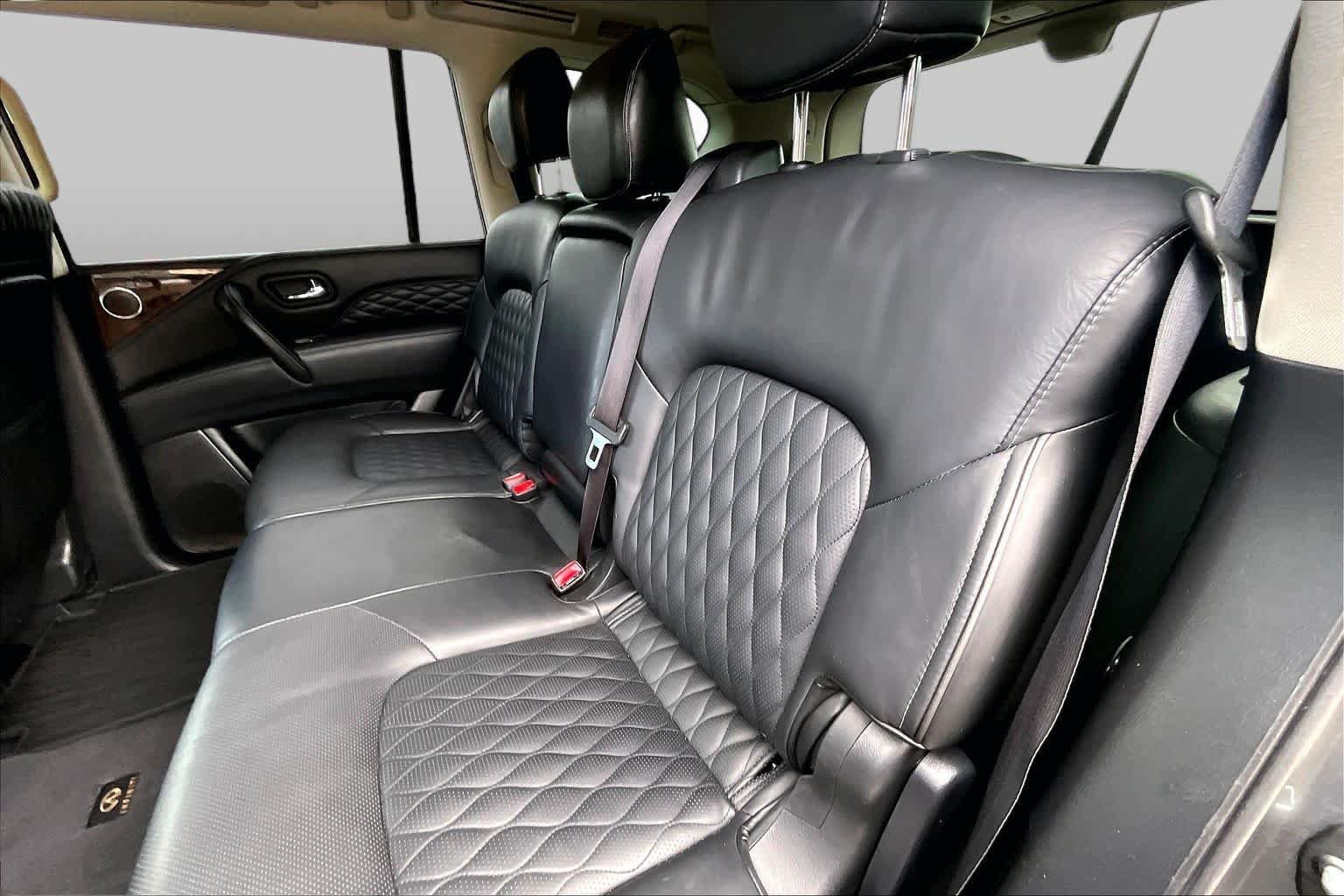 Used 2018 Graphite Shadow INFINITI  image 21