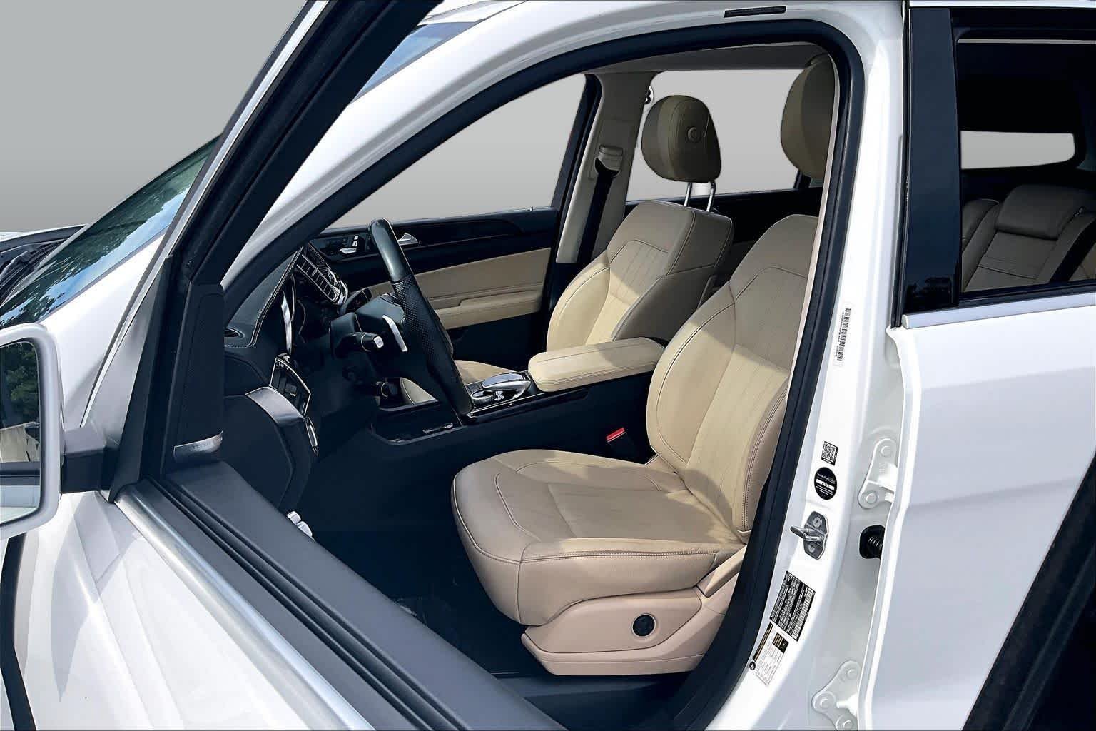 Used 2019 Polar White Mercedes-Benz GLS 450 image 8