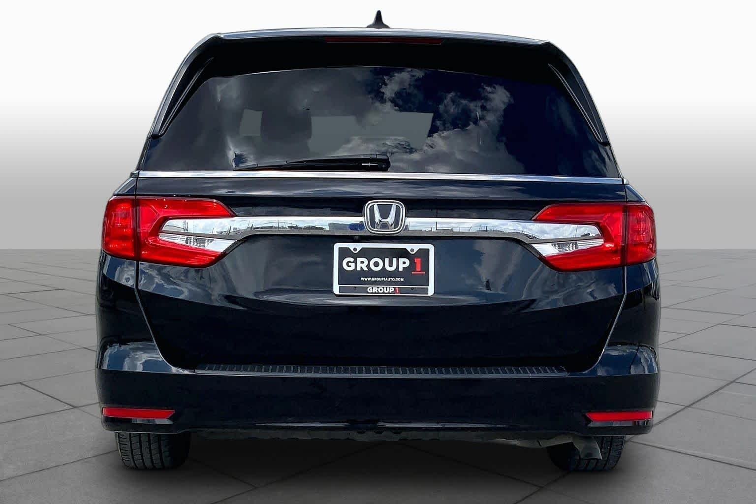 Used 2018 Crystal Black Pearl Honda EX-L image 5