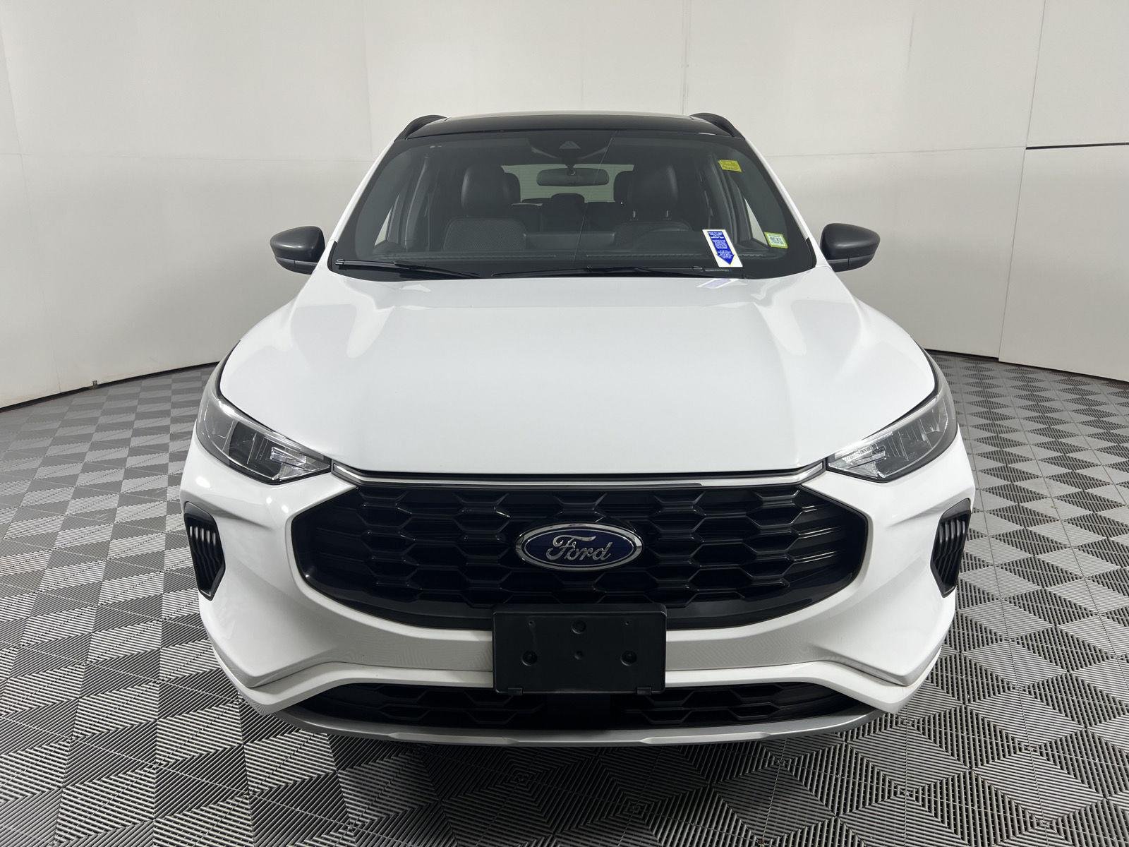 Used 2023 Oxford White Ford ST-Line image 6