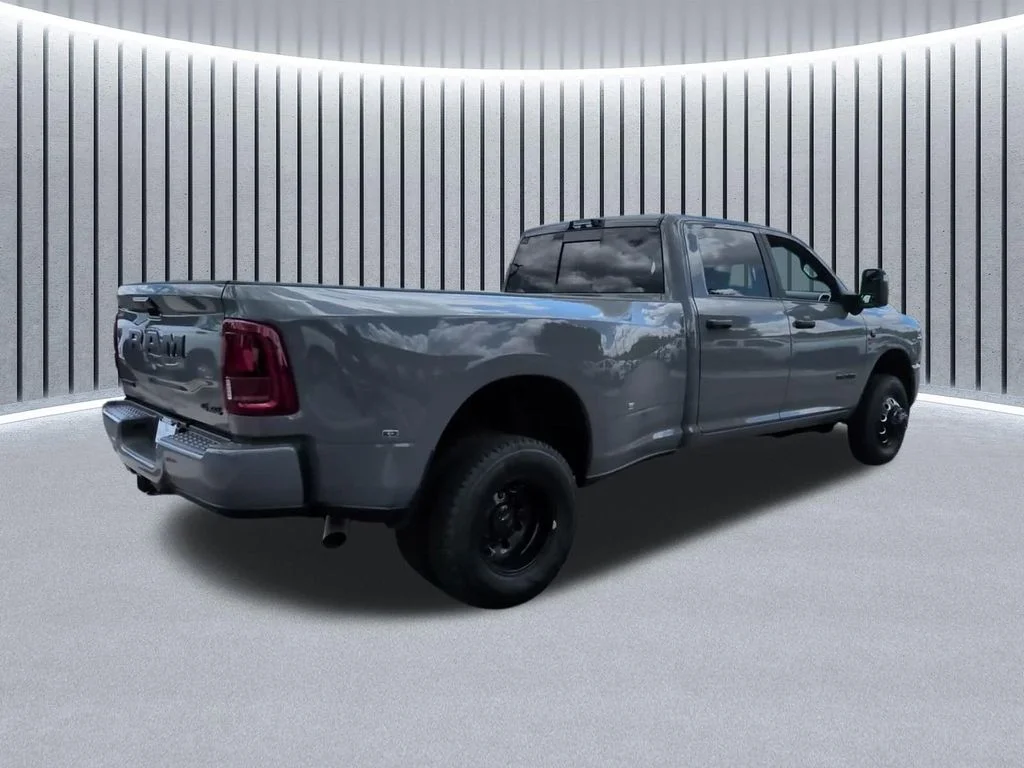 New 2026 White Ram Big Horn image 5