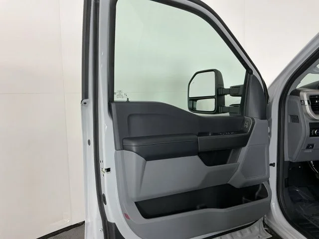 New 2026 Avalanche Ford XL image 15