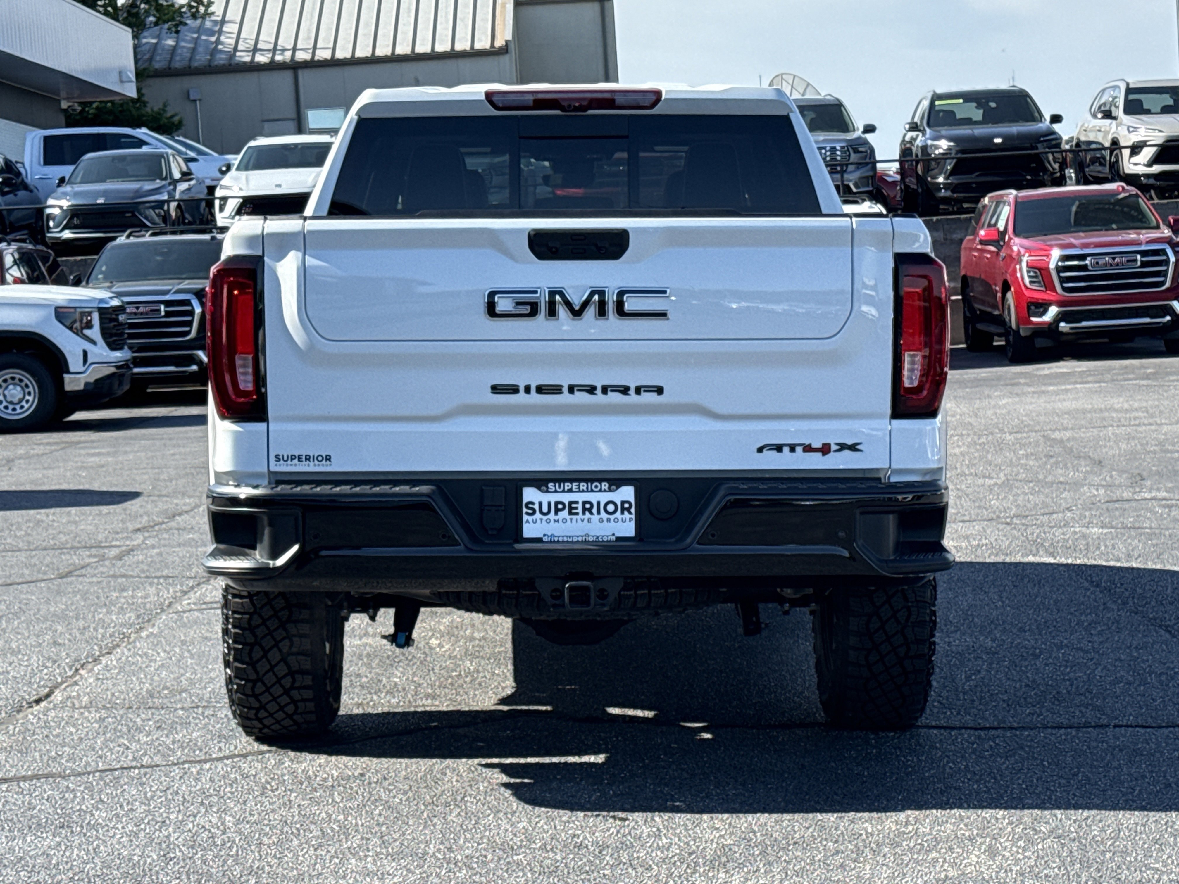 2026 GMC Sierra 1500 AT4X - Photo 4
