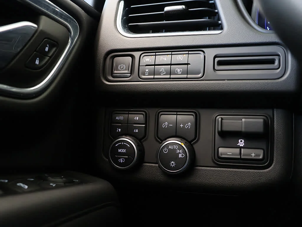 2023 Chevrolet Tahoe Z71 - Photo 25