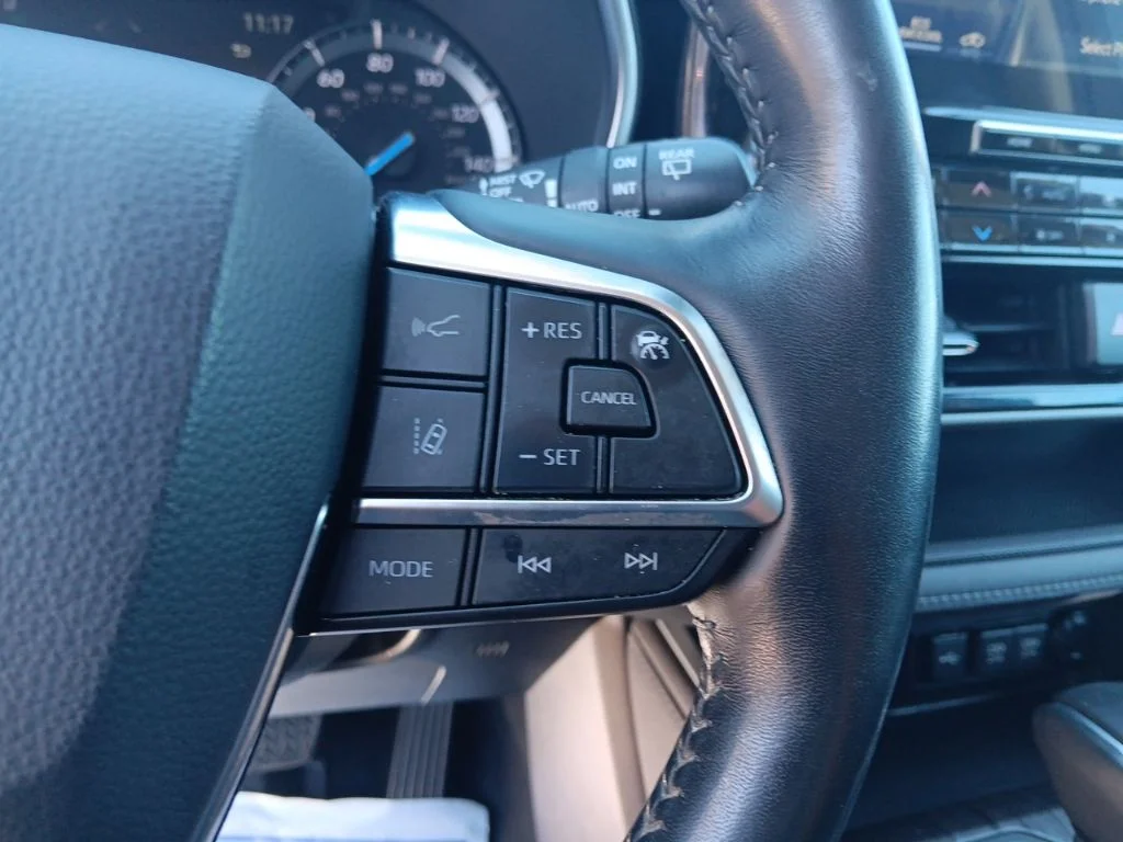 Used 2020 Blueprint Toyota Platinum image 19