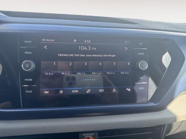 2022 Volkswagen Taos SE - Photo 14