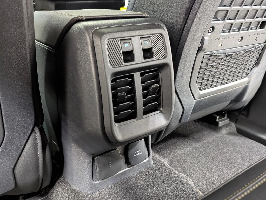 New 2026 Oxford White Ford Badlands® image 17