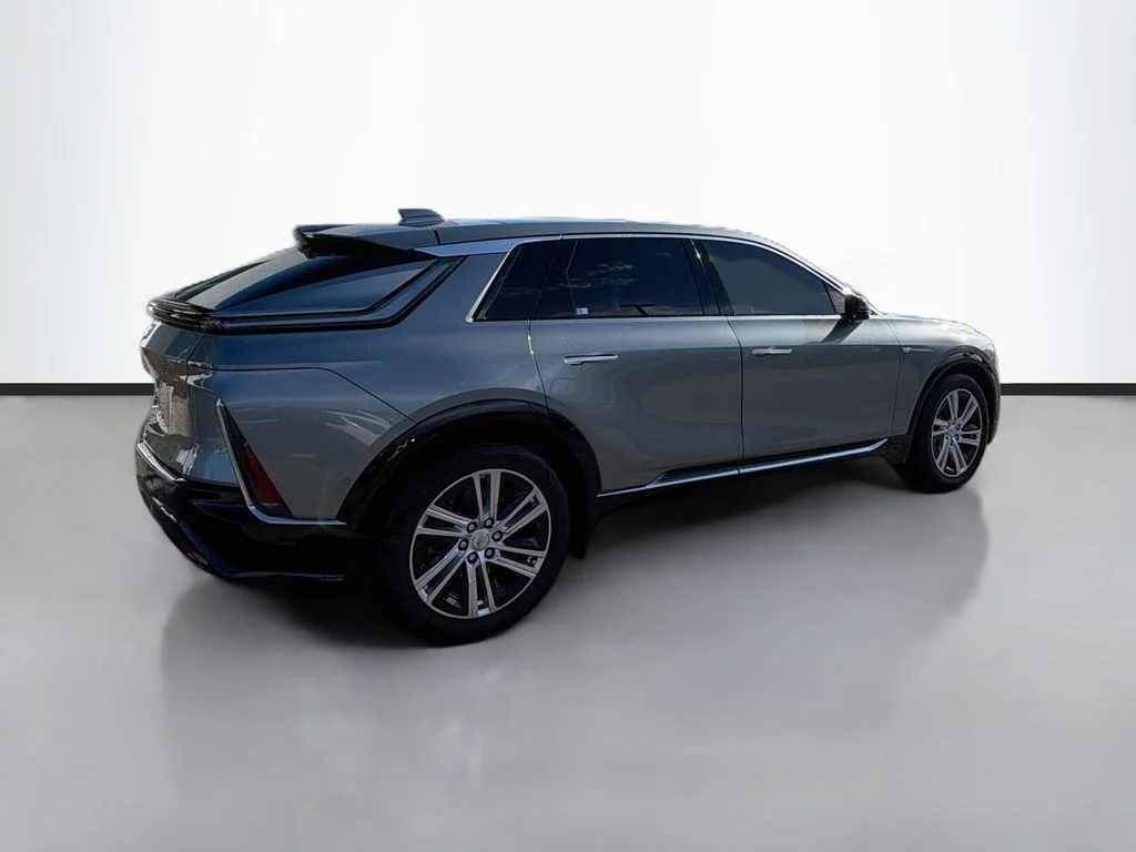 Used 2024 Silver Metallic Cadillac Tech image 5