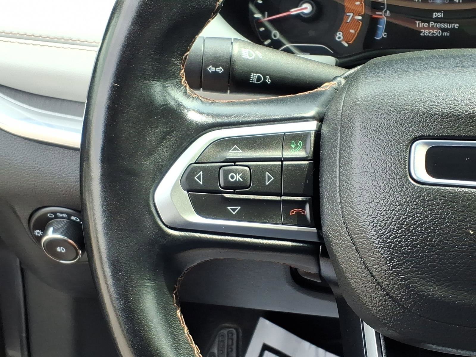 Used 2022 Granite Crystal Metallic Clearcoat Jeep Limited image 12