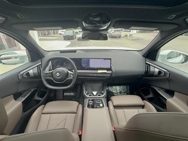 New 2026 Mineral White Metallic BMW 30 xDrive image 12