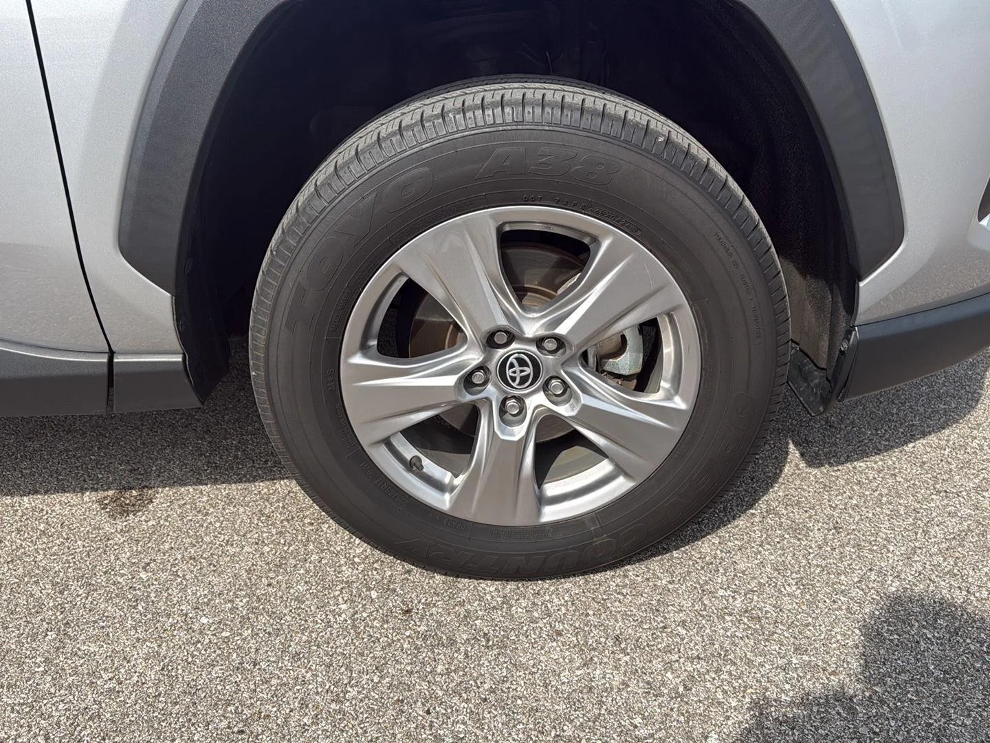 Used 2024 Silver Sky Metallic Toyota XLE image 14