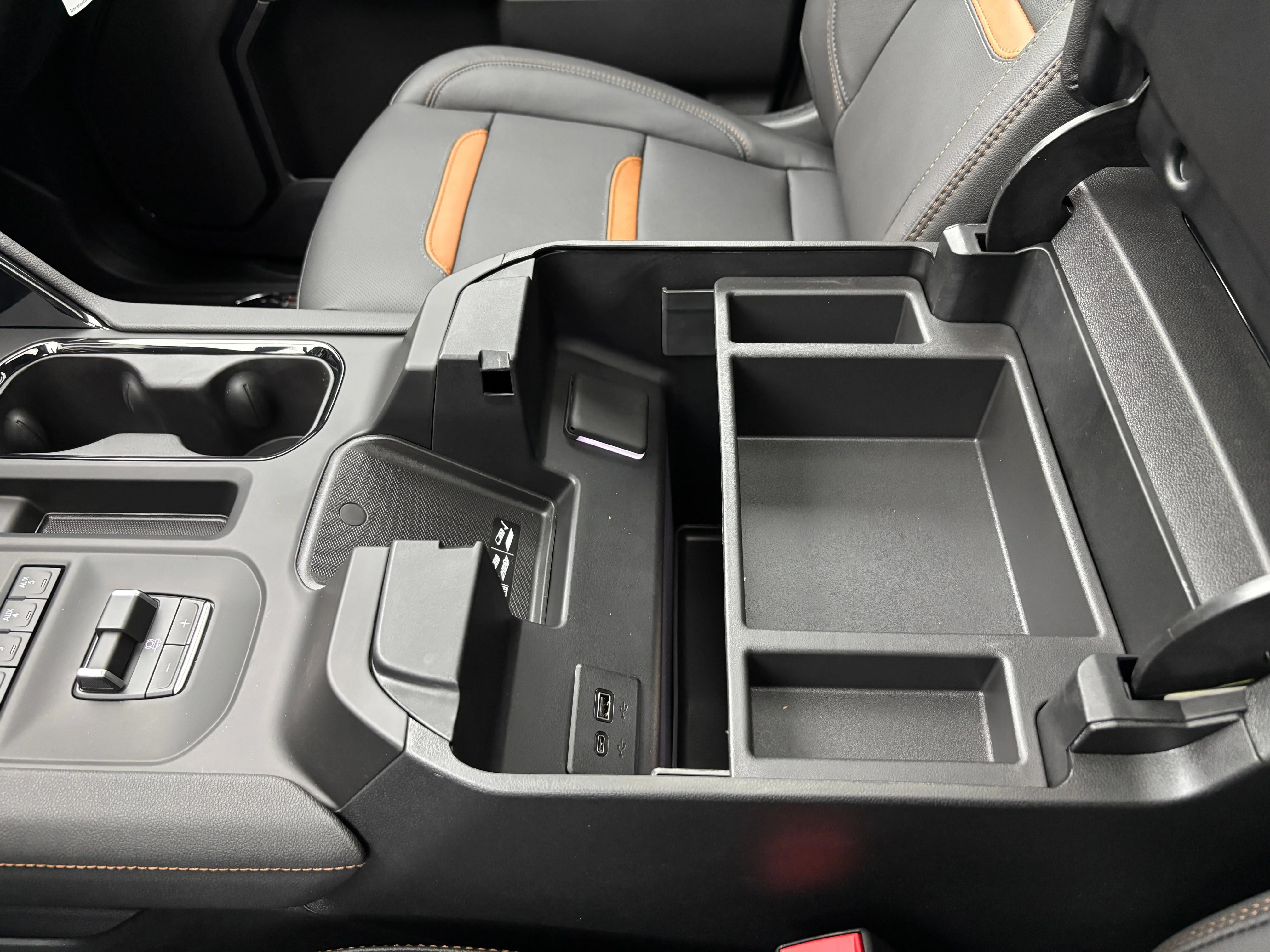 2026 GMC Sierra 2500HD AT4 - Photo 36