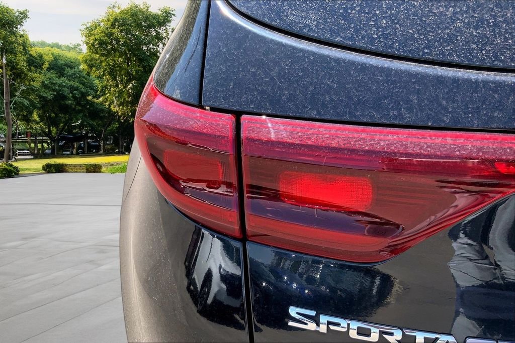 Used 2020 Red Kia LX image 23