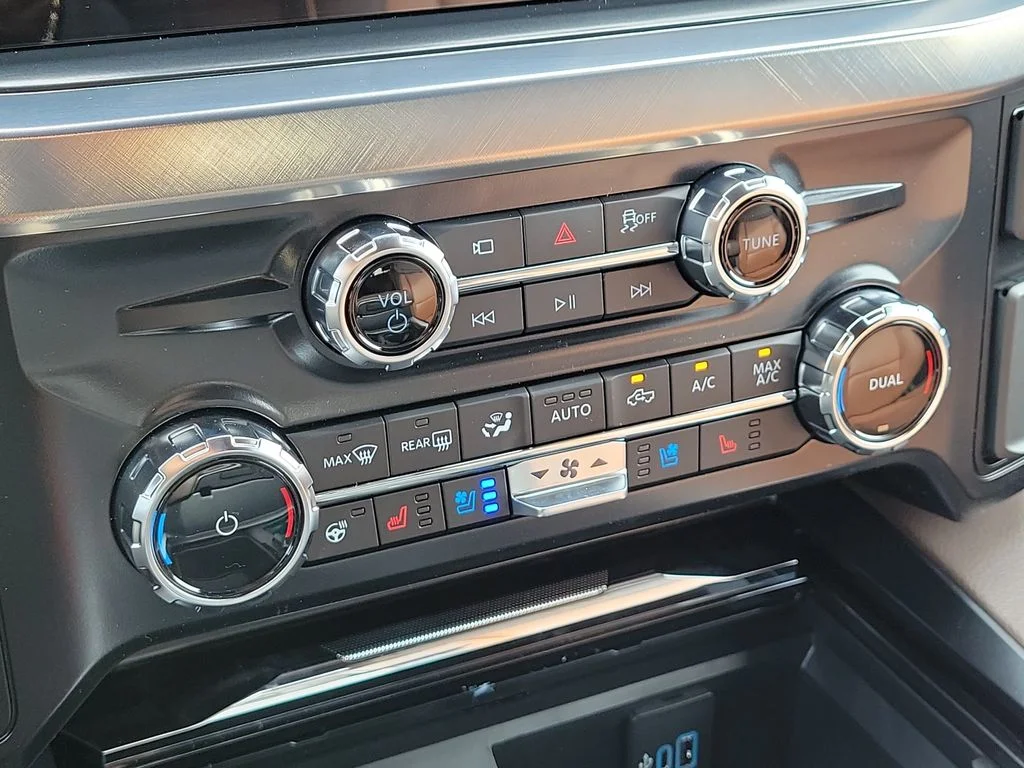 New 2026 Glacier Gray Metallic Tri-Coat Ford F-250® King Ranch® image 22