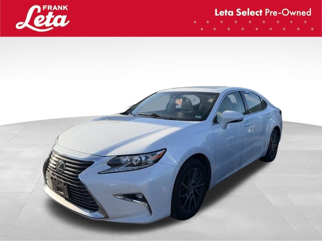 2017 Lexus ES 350 350's photo