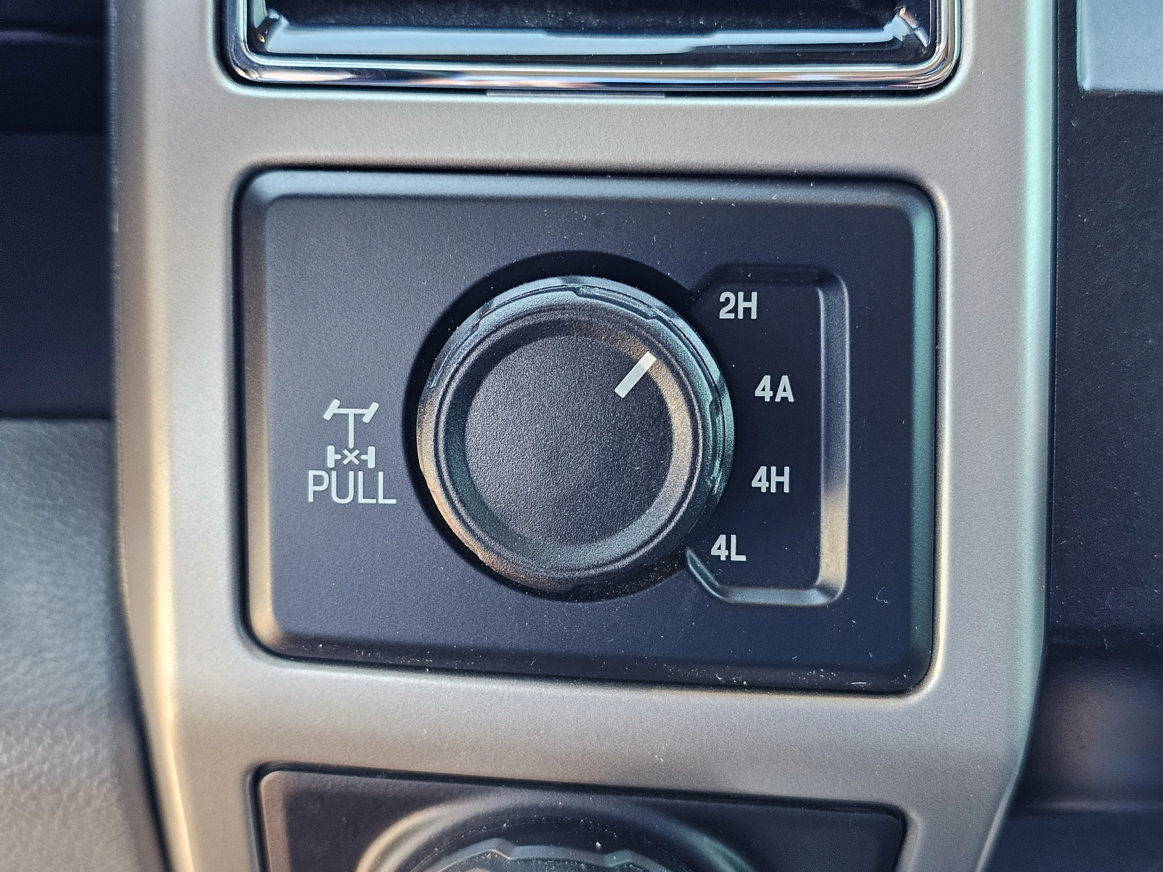 2020 Ford F-150 Lariat - Photo 29