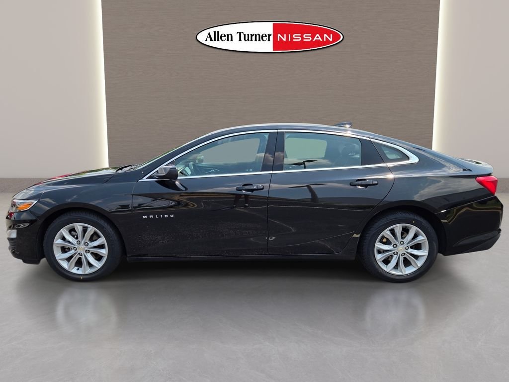 Used 2025 Black Chevrolet LT image 11