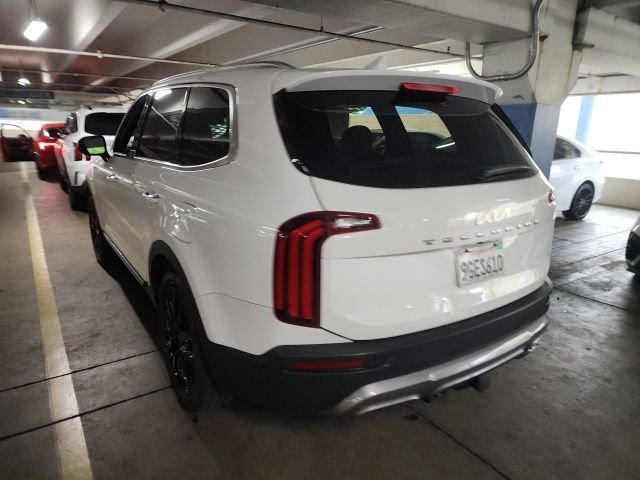 Used 2022 White Kia SX image 4
