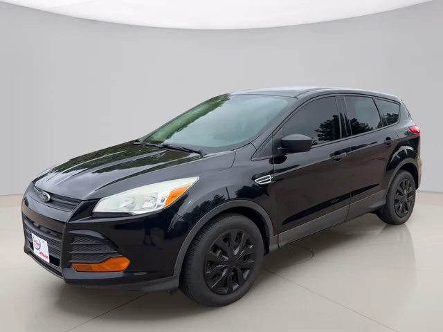 Pre-Owned 2016 Ford Escape S FWD
