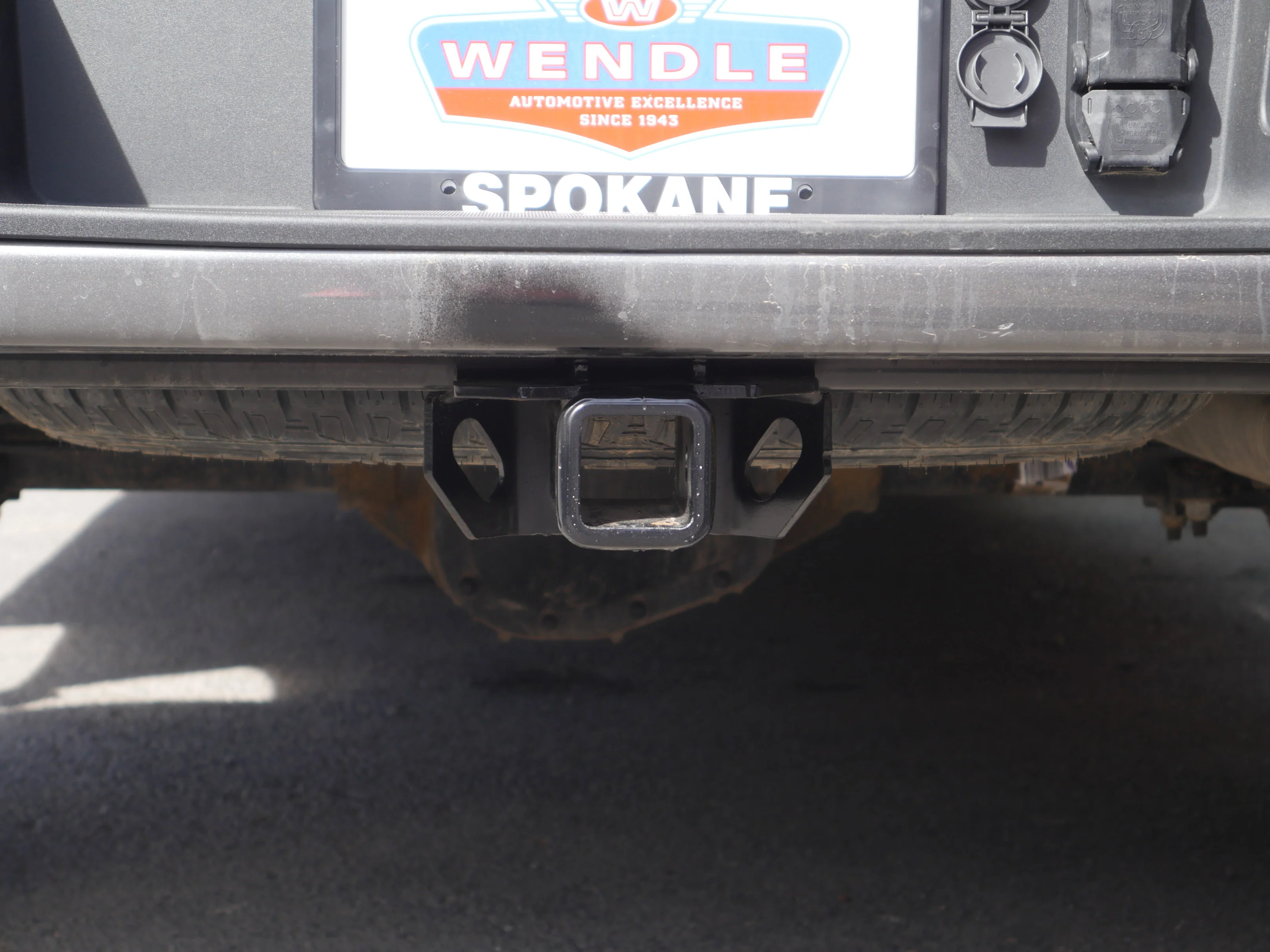Certified Used 2025 Carbonized Gray Metallic Ford XLT image 23