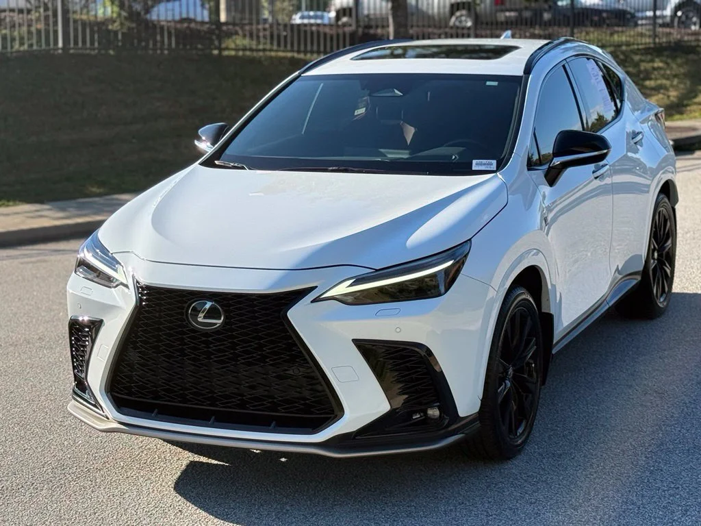Used 2026 White Lexus 350 F SPORT Handling image 8