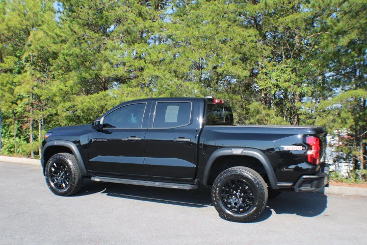 Used 2023 Black Chevrolet Trail Boss image 3