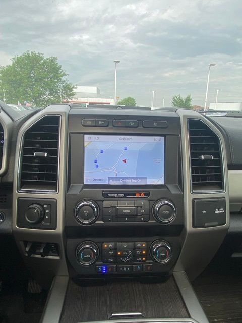 Used 2020 Magnetic Ford Lariat image 8
