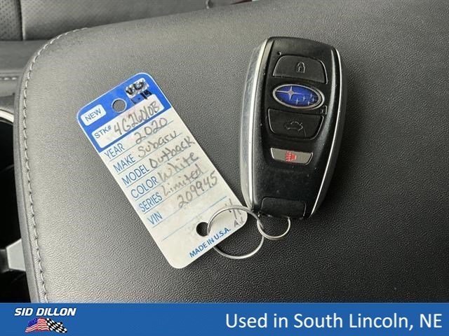 Used 2020 Crystal White Pearl Subaru Limited image 8