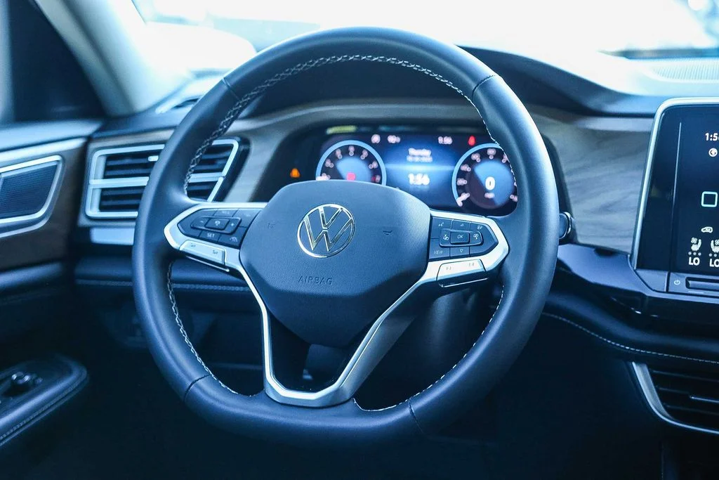 2026 Volkswagen Atlas SE w/Tech - Photo 25