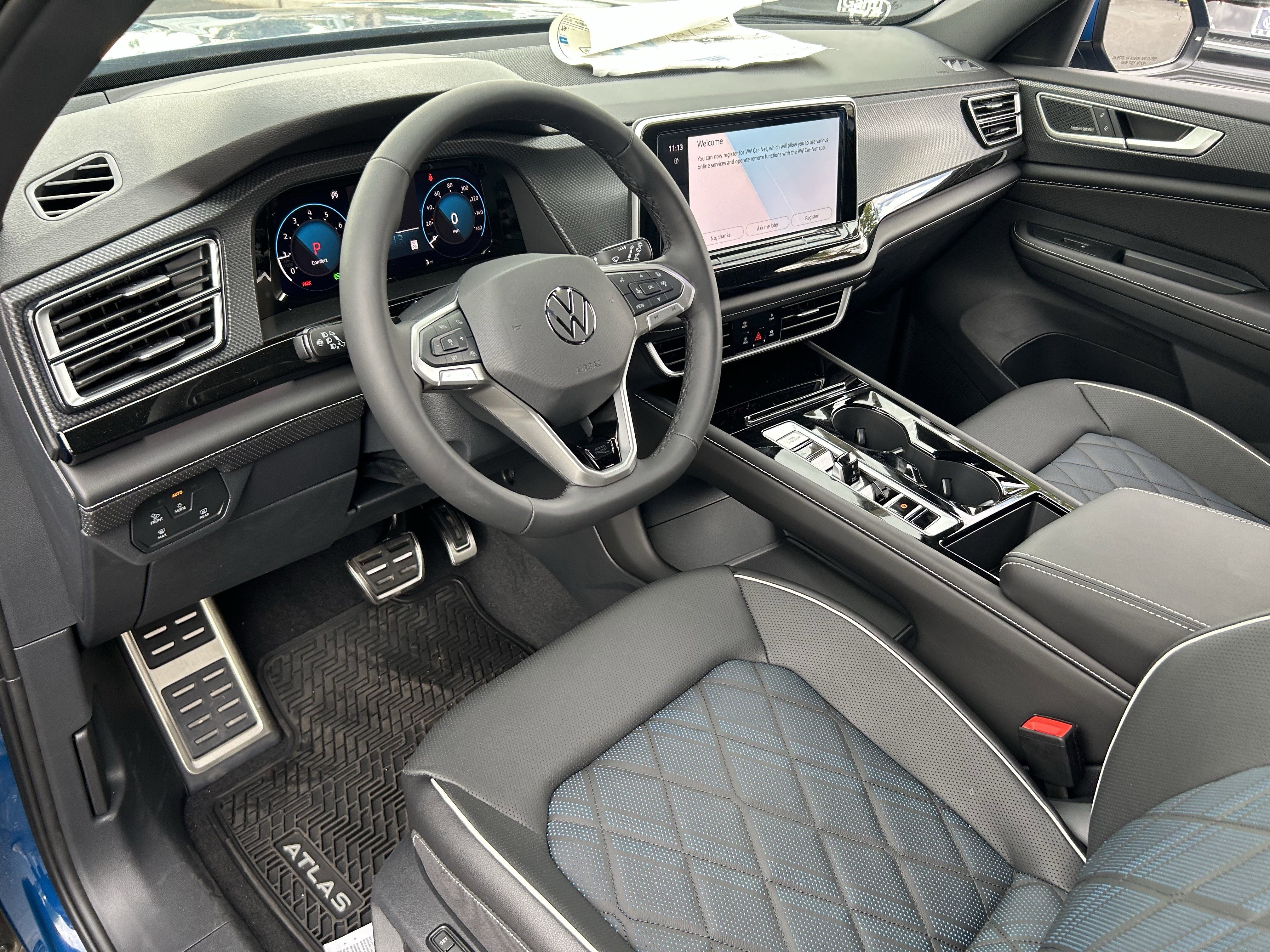 2025 Volkswagen Atlas Cross Sport SEL Premium R-LINE - Photo 15
