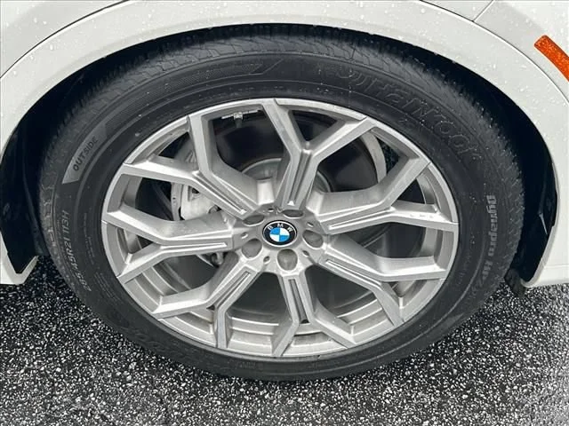 2021 BMW X7 40i - Photo 35