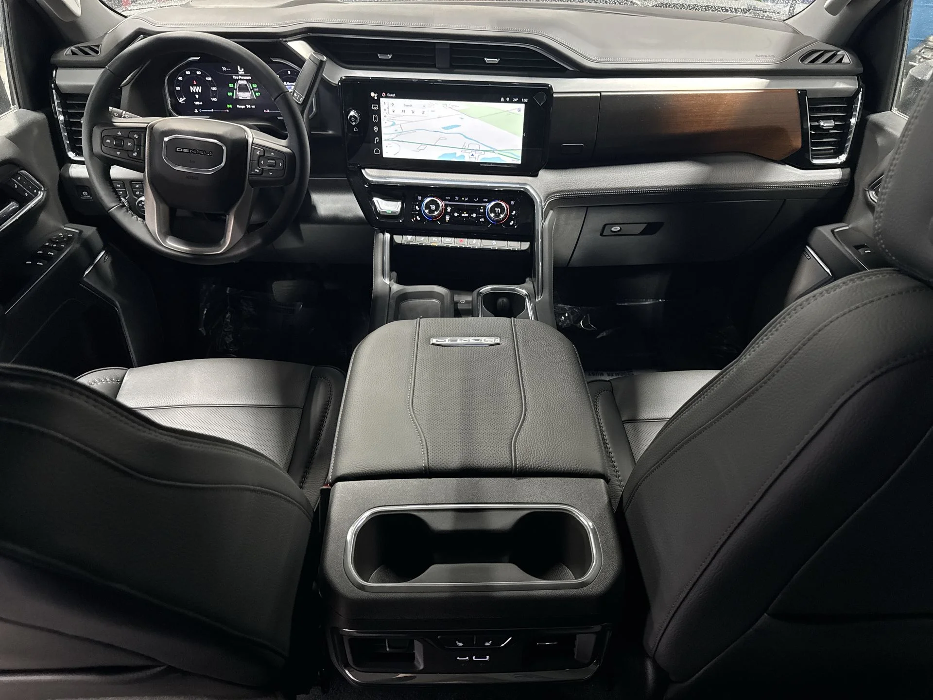 2026 GMC Sierra 3500HD Denali - Photo 58