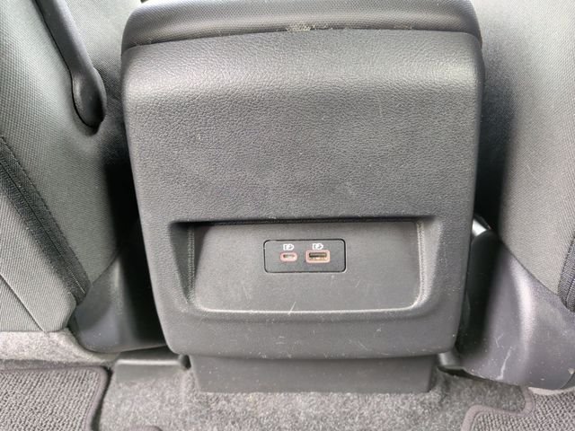 Used 2023  Nissan PRO-X image 31