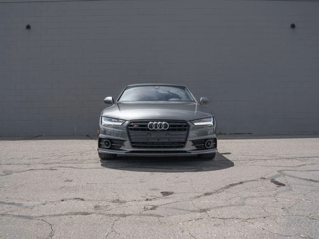 Used 2017 Daytona Gray Pearl Audi 4.0T Premium Plus image 10