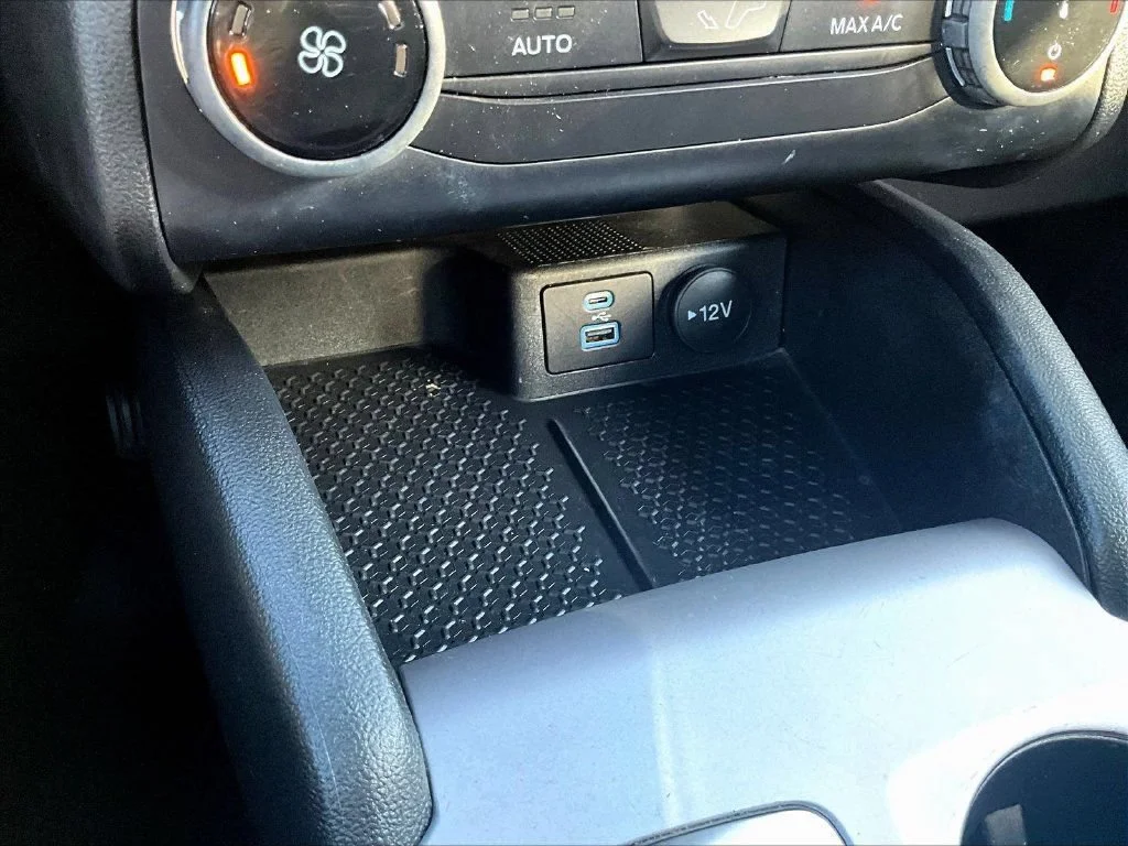 Used 2022 Blue Metallic Ford Big Bend image 18