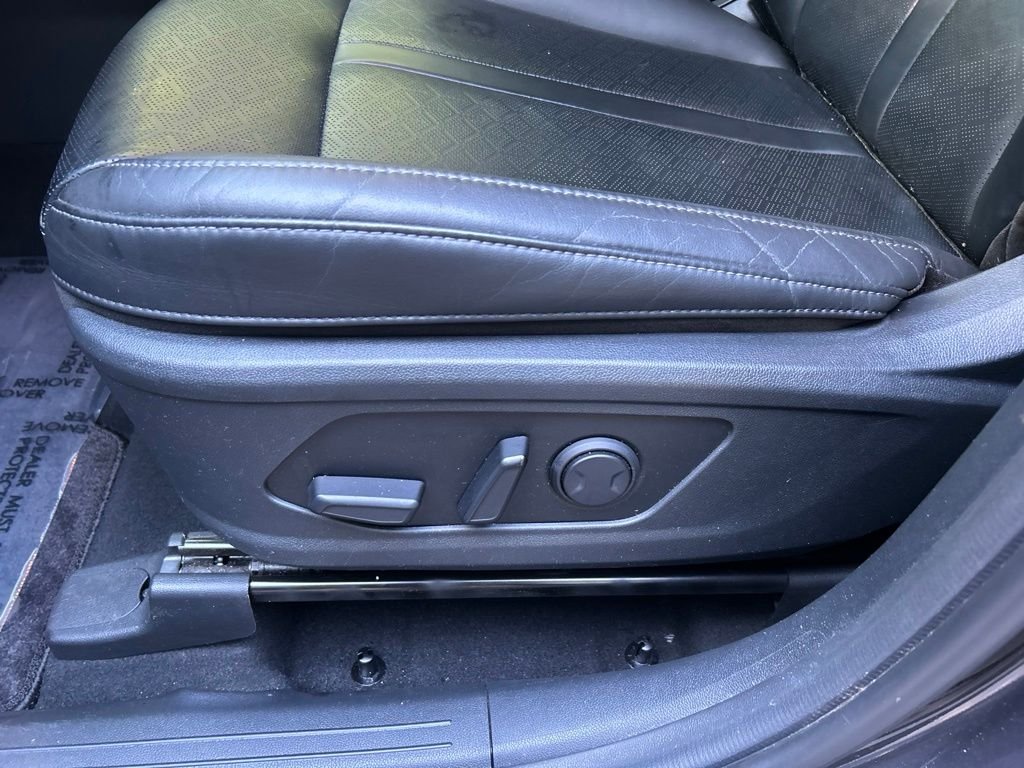 Used 2023 Gray Kia EX image 17